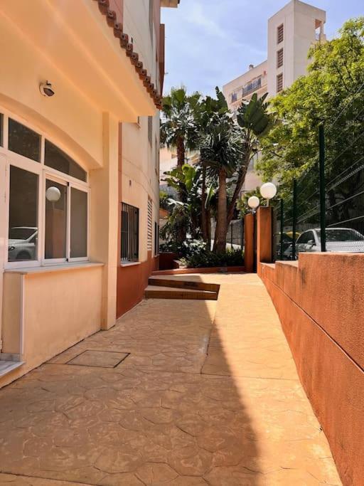 Benalmadena Costa Malaga Apartamento Muy Acogedor Con Vistas Al Mar Terraza Gigante Para Verano E Invierno Parking Luaran gambar