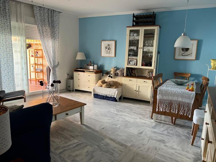 Benalmadena Costa Malaga Apartamento Muy Acogedor Con Vistas Al Mar Terraza Gigante Para Verano E Invierno Parking Luaran gambar