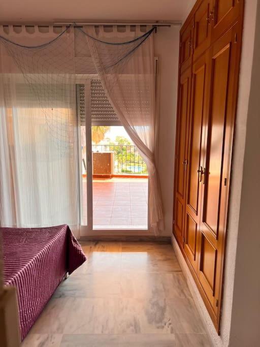 Benalmadena Costa Malaga Apartamento Muy Acogedor Con Vistas Al Mar Terraza Gigante Para Verano E Invierno Parking Luaran gambar
