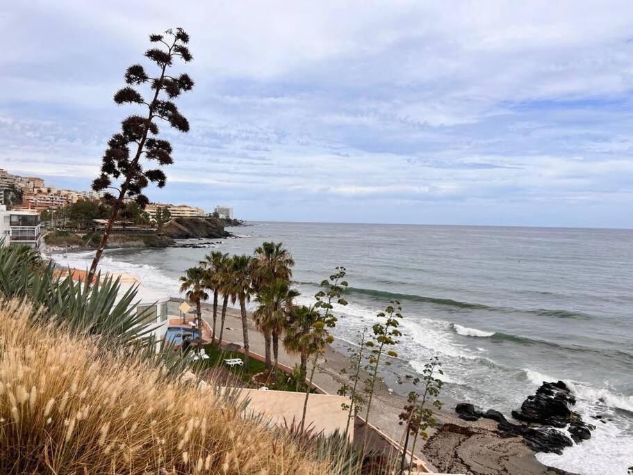 Benalmadena Costa Malaga Apartamento Muy Acogedor Con Vistas Al Mar Terraza Gigante Para Verano E Invierno Parking Luaran gambar