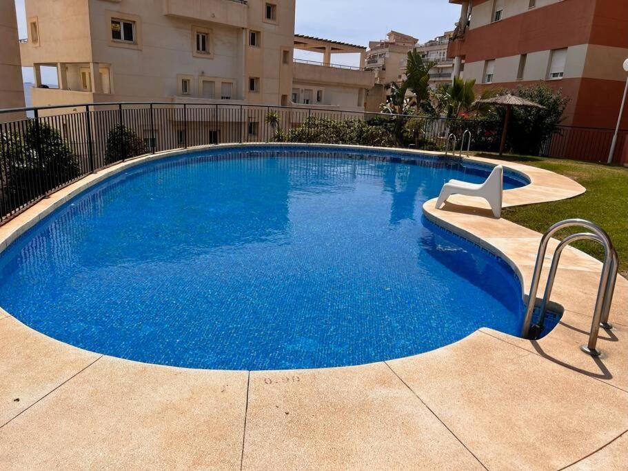 Benalmadena Costa Malaga Apartamento Muy Acogedor Con Vistas Al Mar Terraza Gigante Para Verano E Invierno Parking Luaran gambar