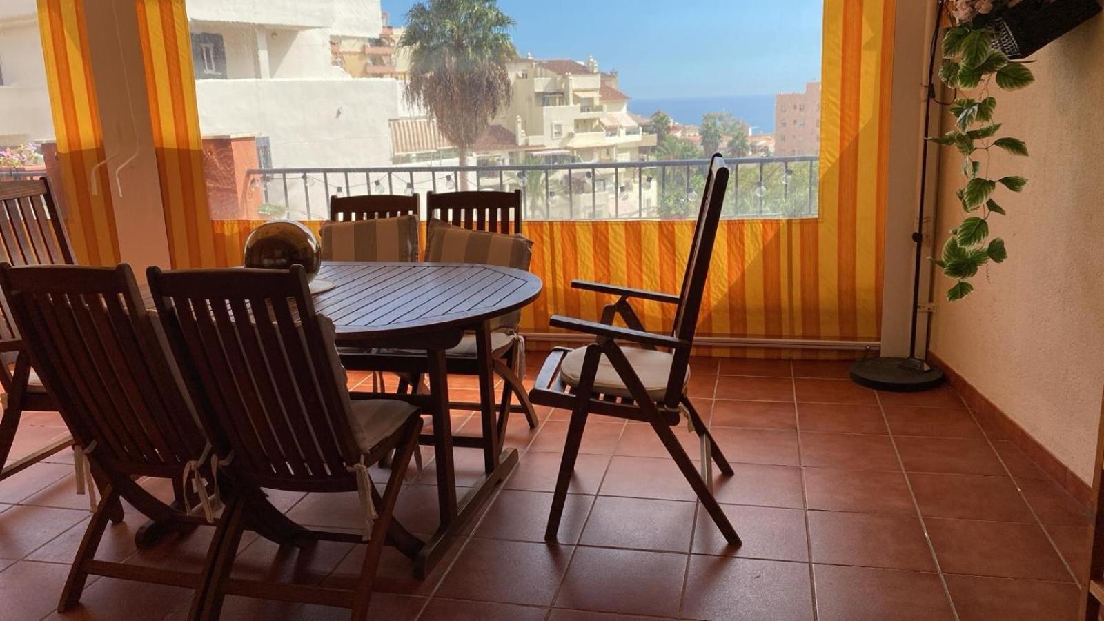 Benalmadena Costa Malaga Apartamento Muy Acogedor Con Vistas Al Mar Terraza Gigante Para Verano E Invierno Parking Luaran gambar